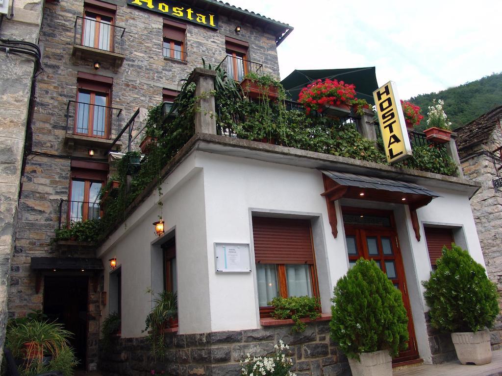 Hostal Pirineos Sarvise Hotel Eksteriør billede